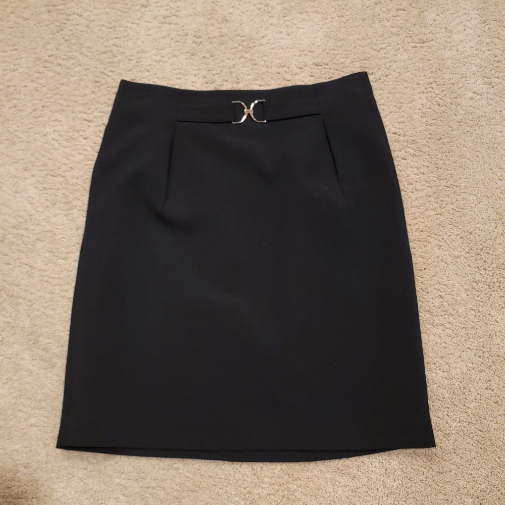 H&M Black Lined Skirt